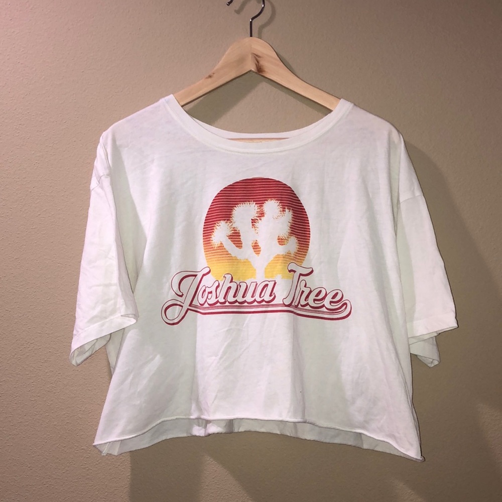 FOREVER 21• Cropped Tee